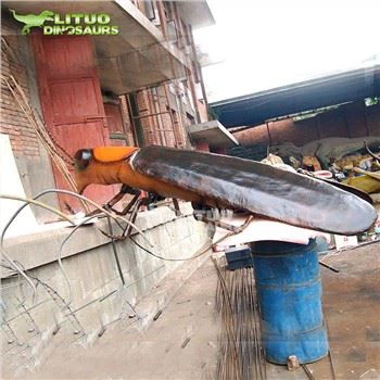 Cluiche Firefly animatronic